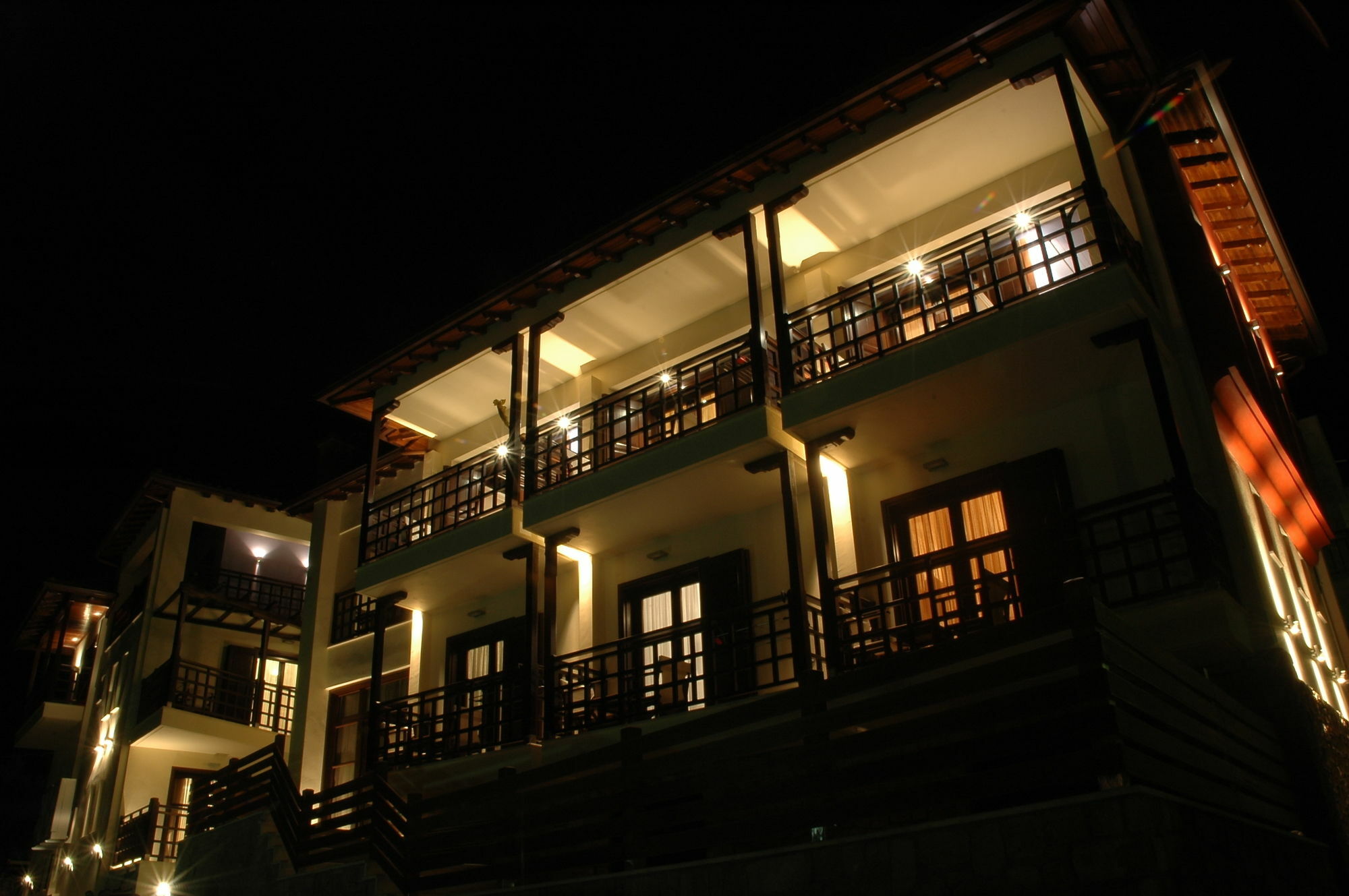 Helianthus Guesthouse Ammouliana Buitenkant foto